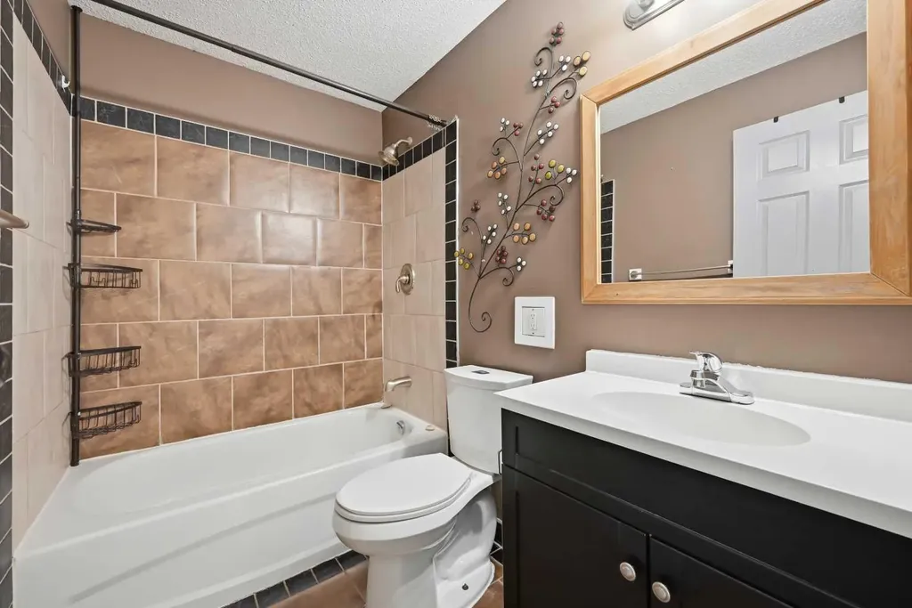 128 Ridgegate Way SW Airdrie AB T4B1A9