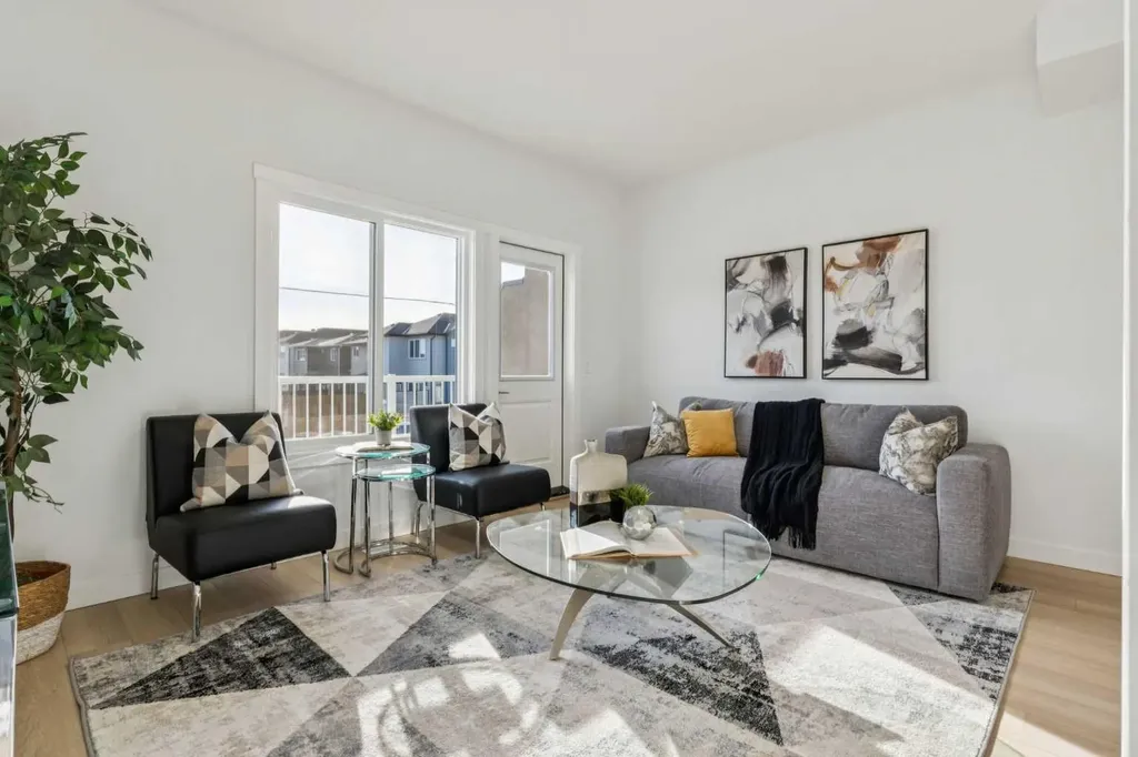 95 Saddlecrest Circle NE Calgary AB T3J0Z2