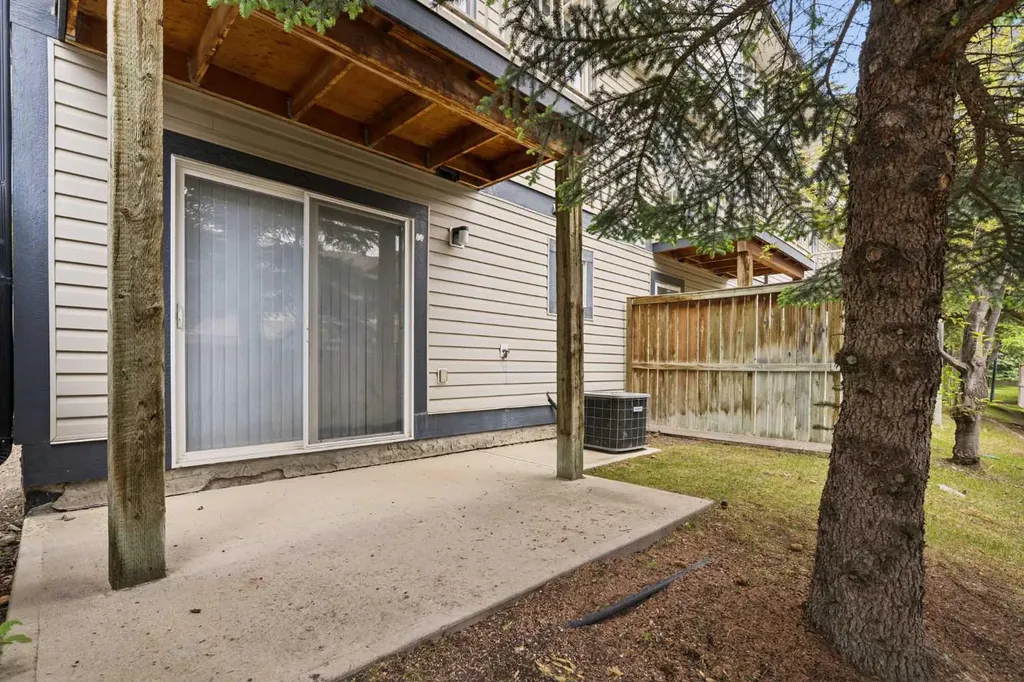 66 Citadel Point NW Calgary AB T3G 5L2