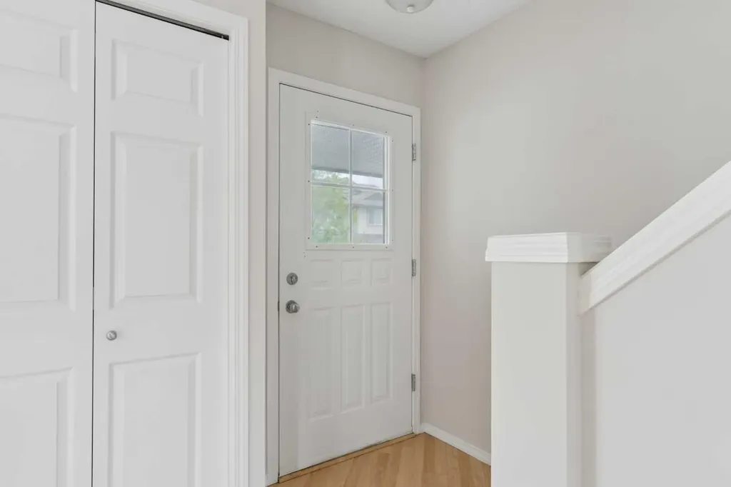 66 Citadel Point NW Calgary AB T3G 5L2