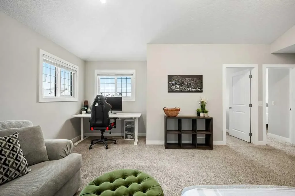 183 Kinniburgh Road Chestermere AB T1X0T8