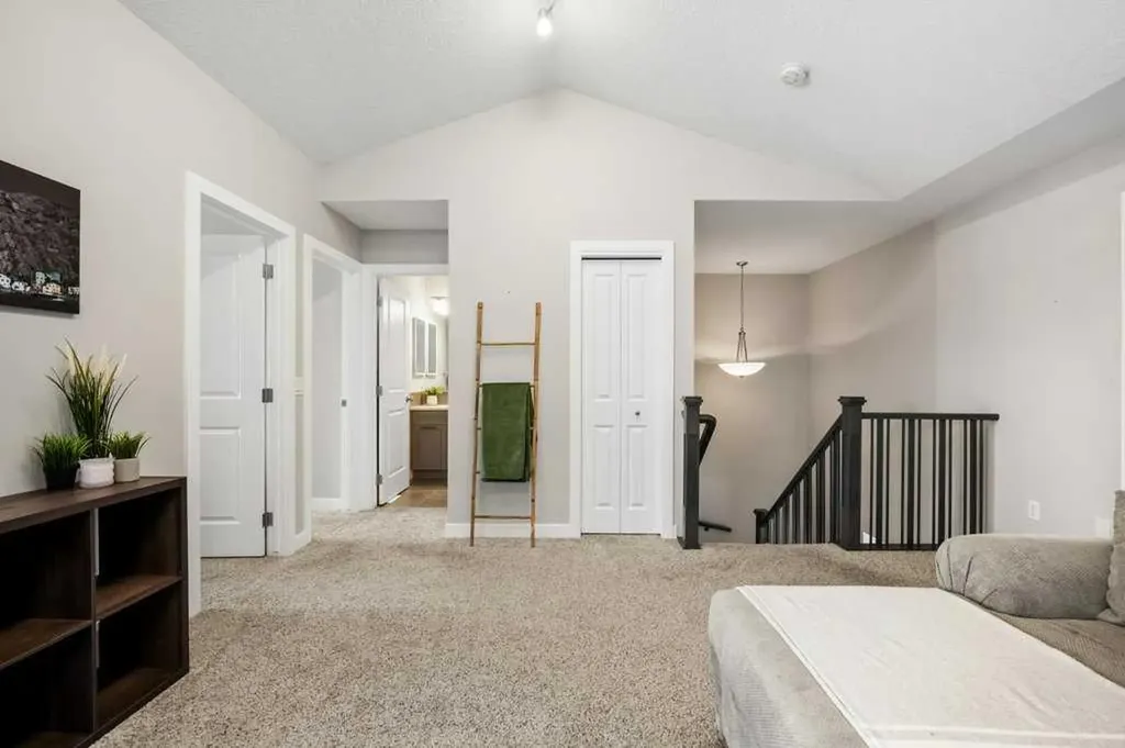 183 Kinniburgh Road Chestermere AB T1X0T8
