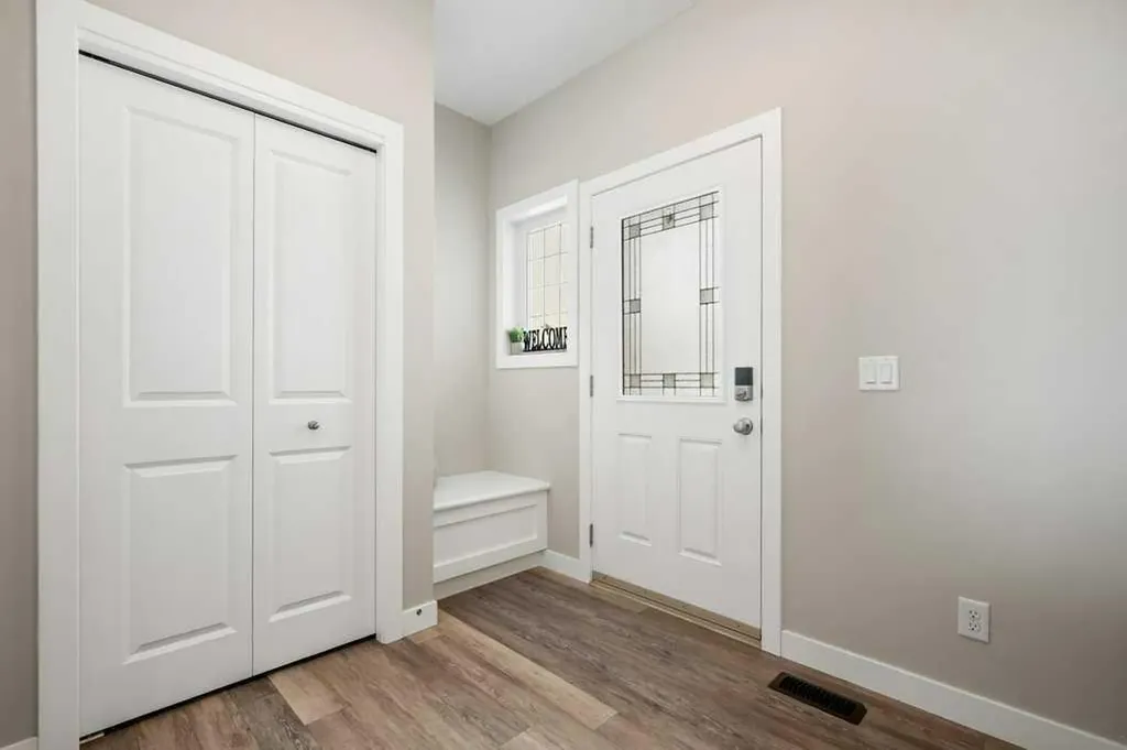 183 Kinniburgh Road Chestermere AB T1X0T8