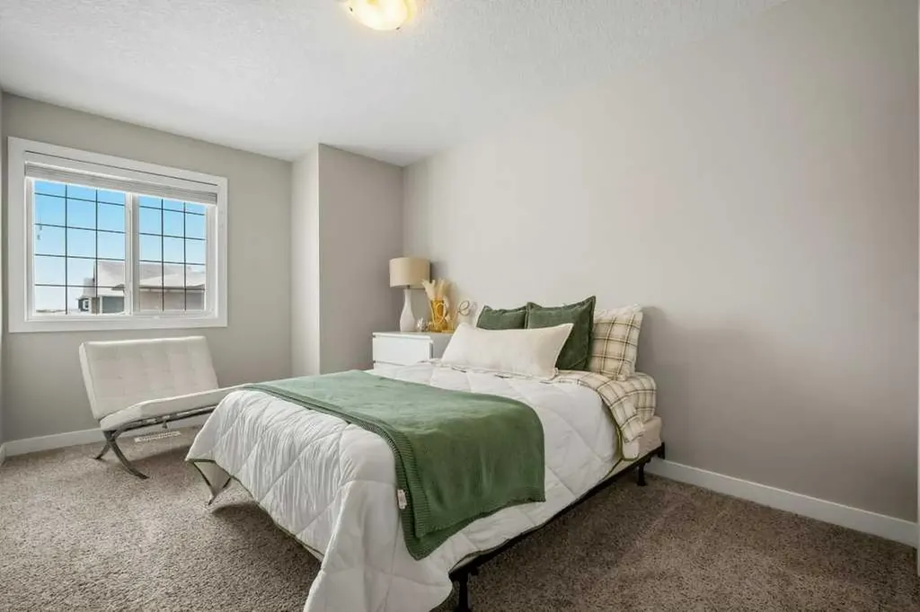 183 Kinniburgh Road Chestermere AB T1X0T8