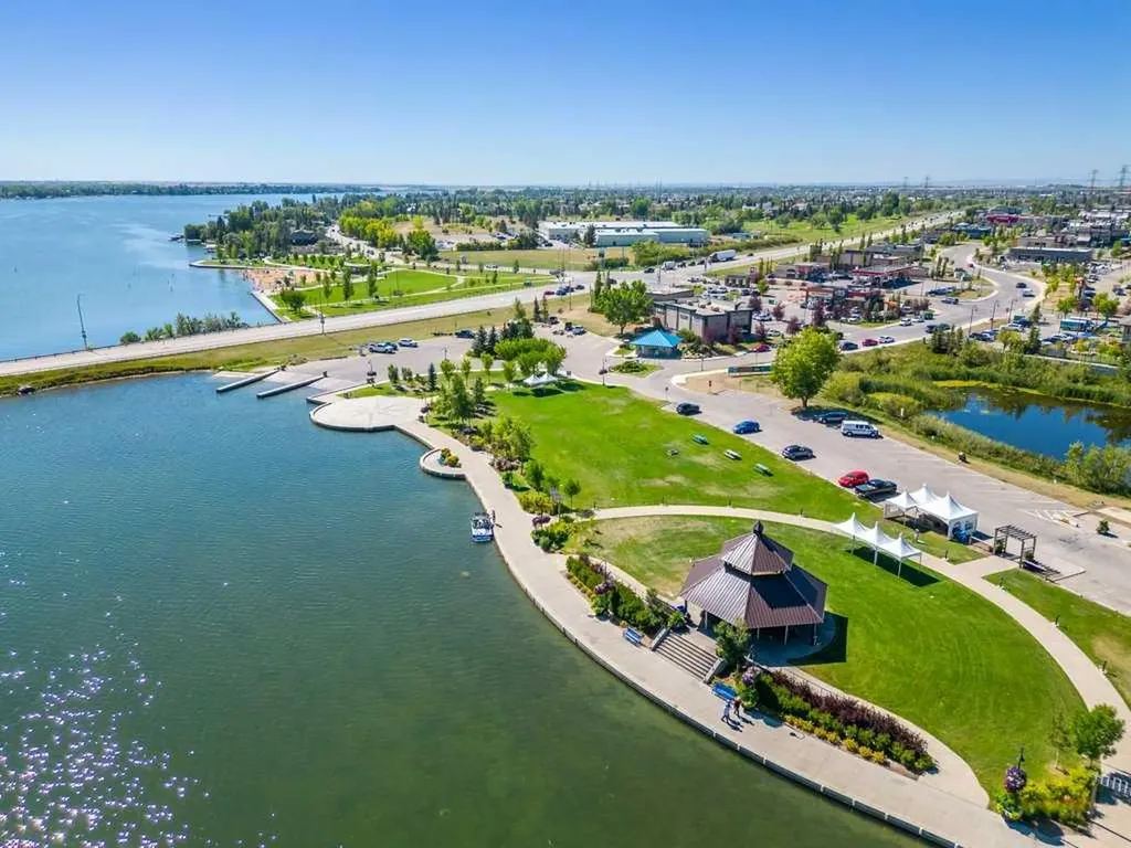 183 Kinniburgh Road Chestermere AB T1X0T8