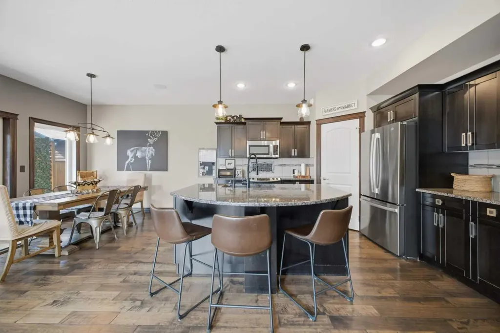 21 Parkridge Crescent Blackfalds AB T4M 0H2