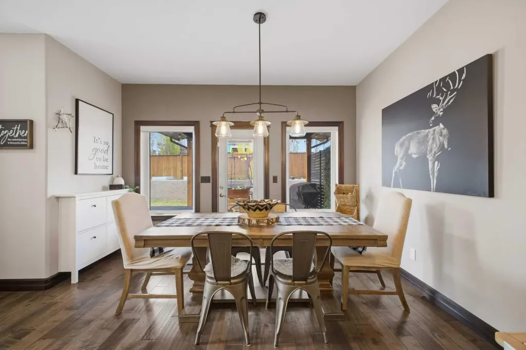 21 Parkridge Crescent Blackfalds AB T4M 0H2