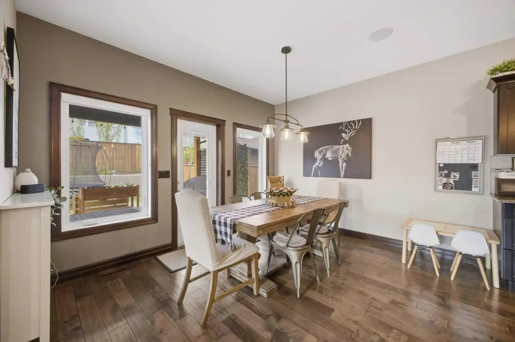 21 Parkridge Crescent Blackfalds AB T4M 0H2