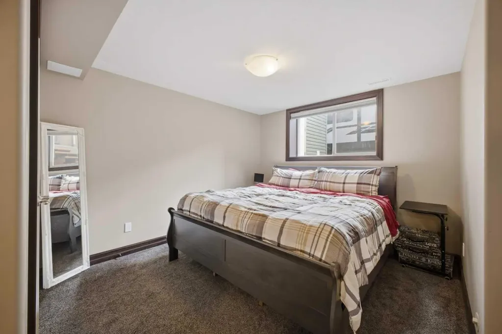 21 Parkridge Crescent Blackfalds AB T4M 0H2