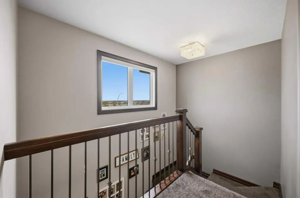 21 Parkridge Crescent Blackfalds AB T4M 0H2