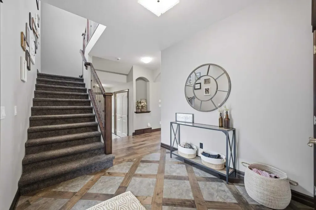 21 Parkridge Crescent Blackfalds AB T4M 0H2