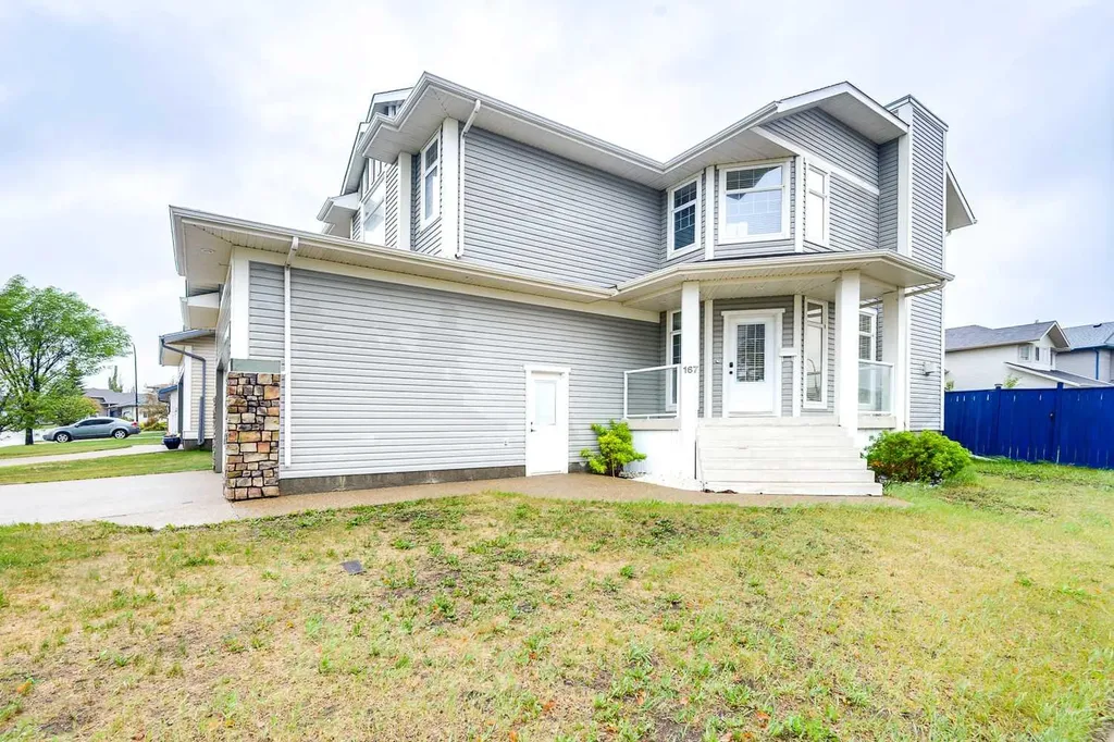 167 Addington Drive Red Deer AB T4R 3L2