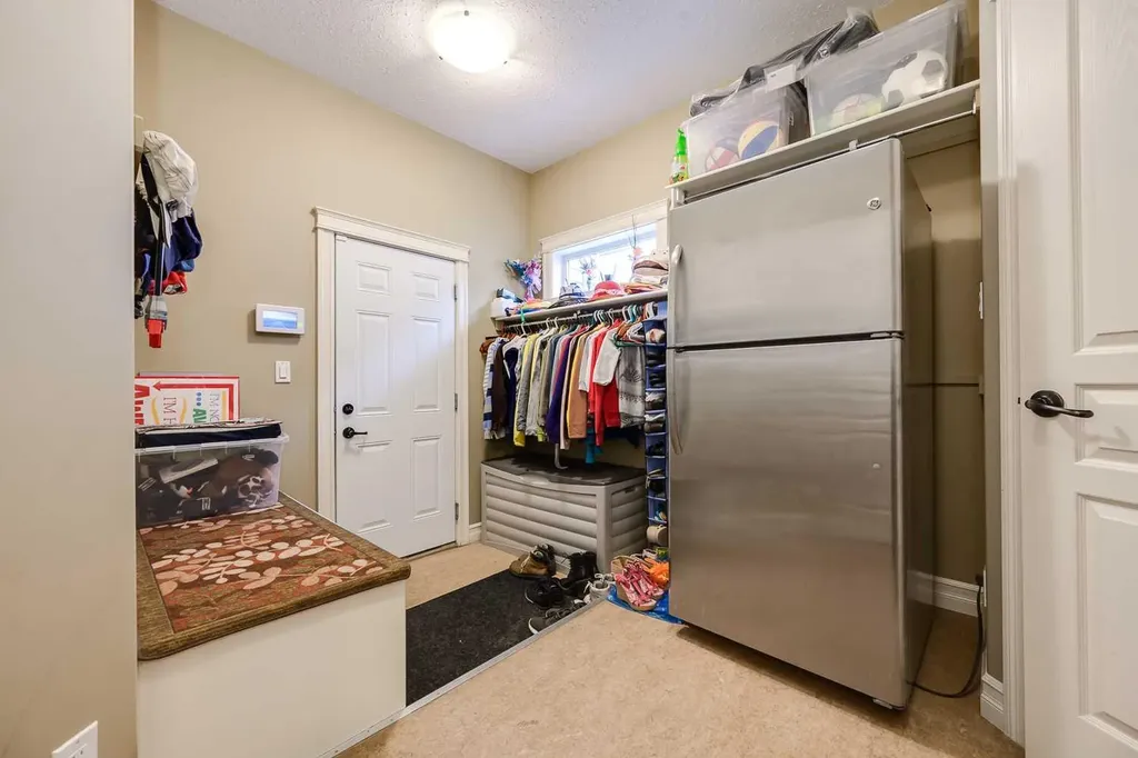 167 Addington Drive Red Deer AB T4R 3L2