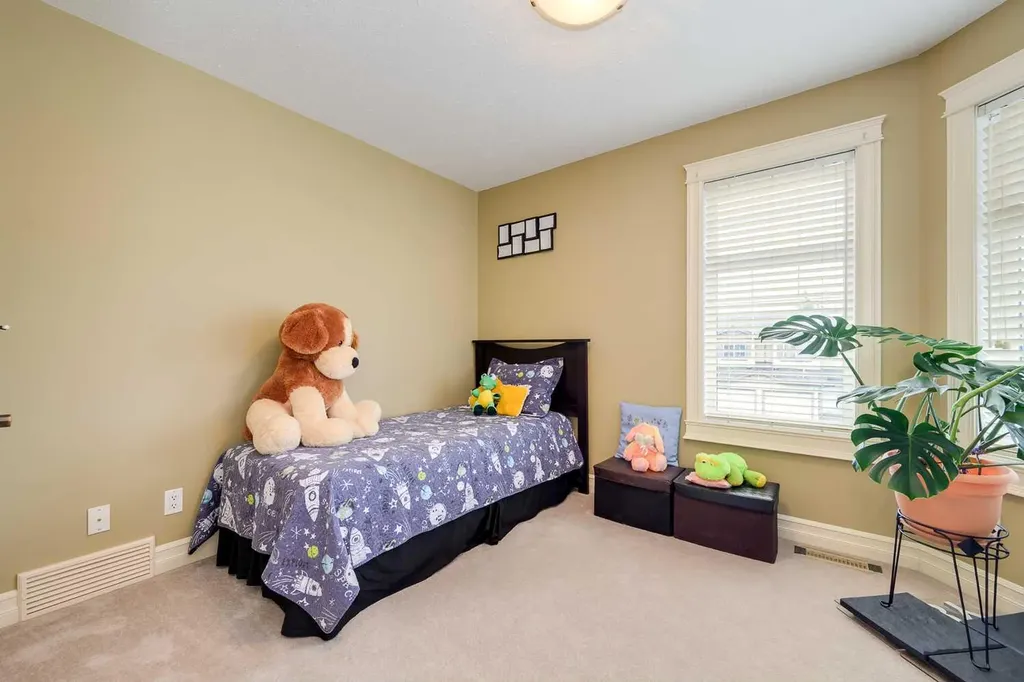167 Addington Drive Red Deer AB T4R 3L2