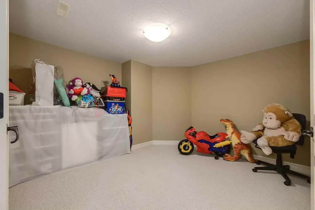 167 Addington Drive Red Deer AB T4R 3L2