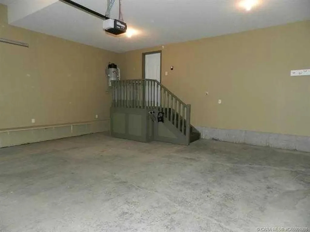 167 Addington Drive Red Deer AB T4R 3L2