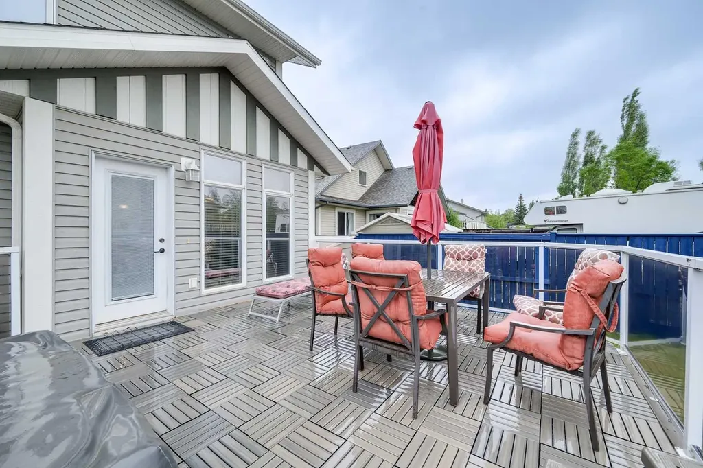 167 Addington Drive Red Deer AB T4R 3L2