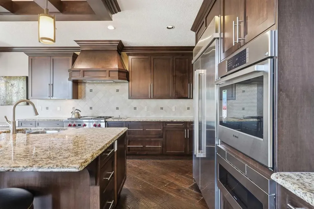 109 Aspen Ridge Place SW Calgary AB T3H0J6