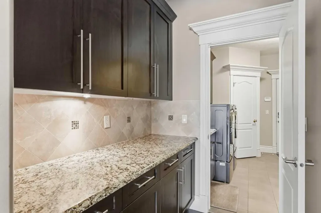 109 Aspen Ridge Place SW Calgary AB T3H0J6