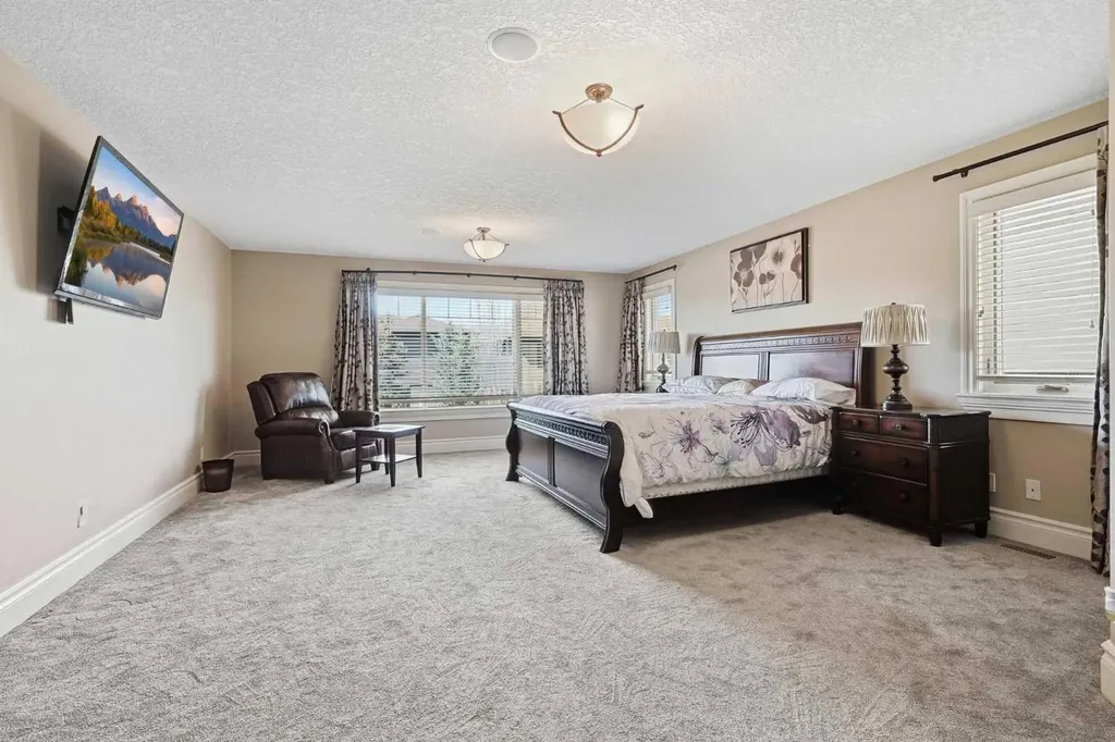 109 Aspen Ridge Place SW Calgary AB T3H0J6