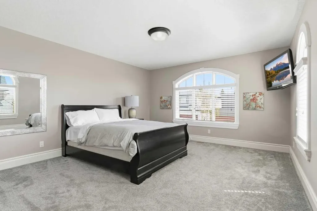 109 Aspen Ridge Place SW Calgary AB T3H0J6
