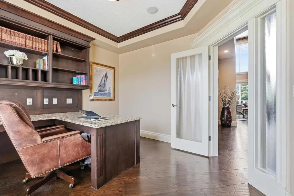 109 Aspen Ridge Place SW Calgary AB T3H0J6