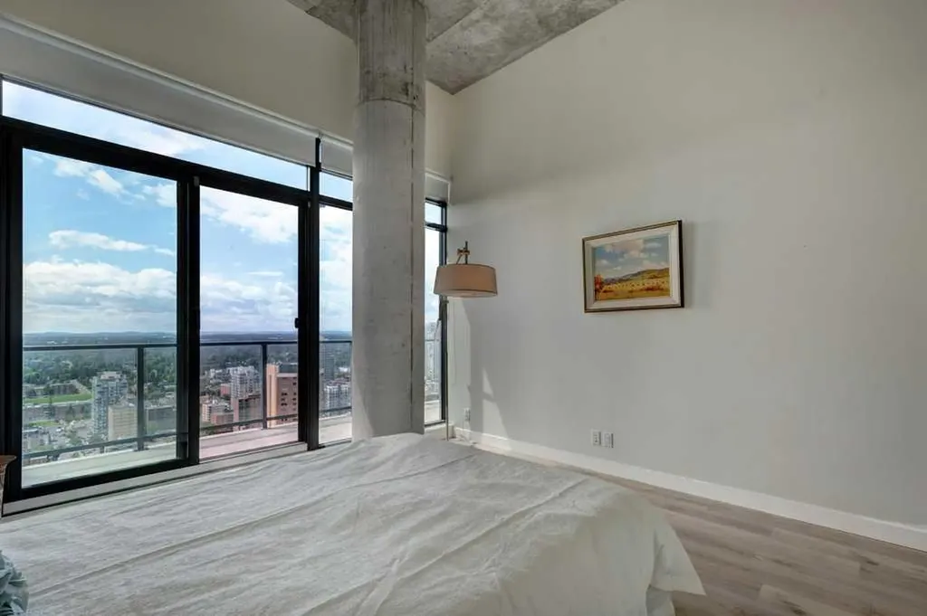 1010 6 Street SW Calgary AB T2R 1B4