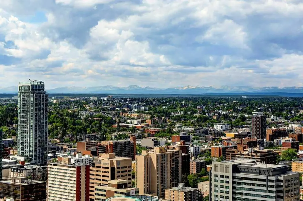 1010 6 Street SW Calgary AB T2R 1B4