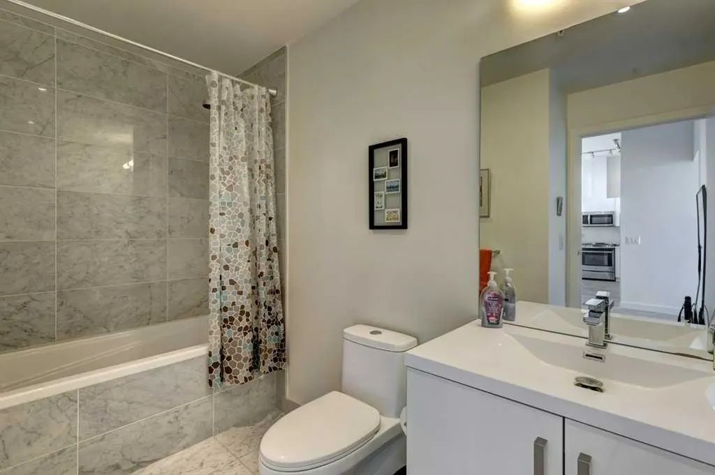 1010 6 Street SW Calgary AB T2R 1B4