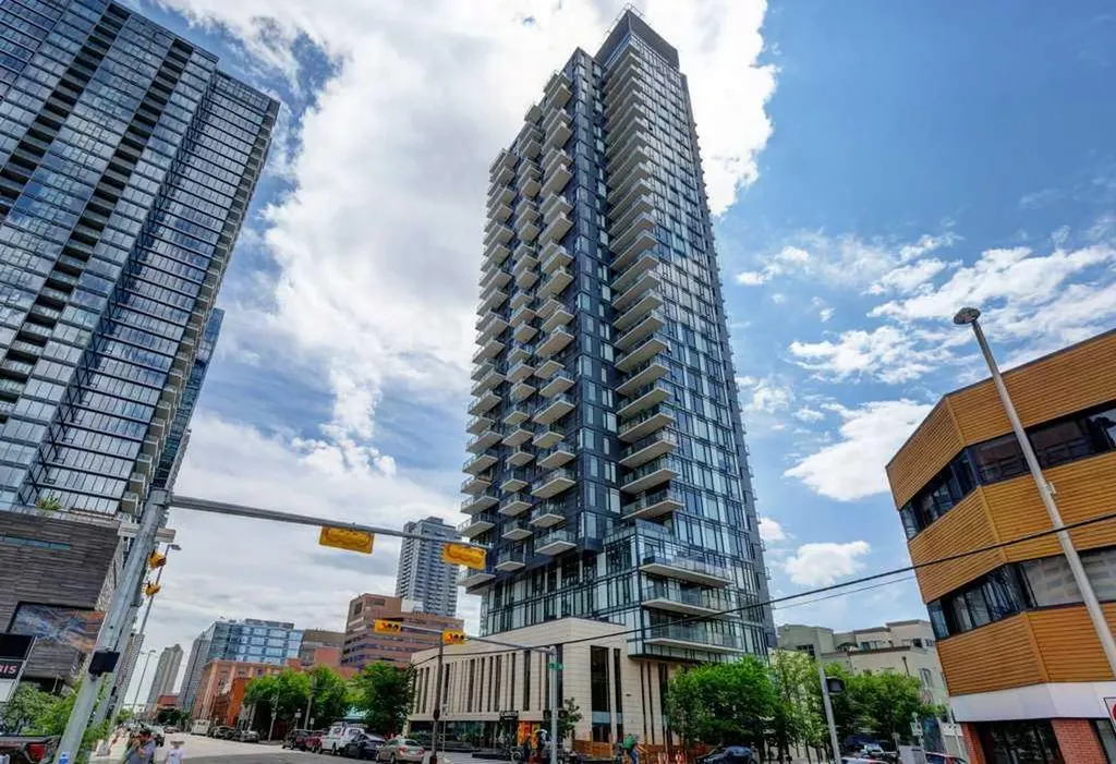 1010 6 Street SW Calgary AB T2R 1B4