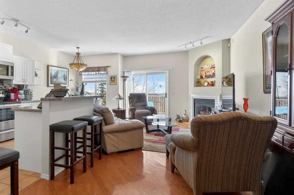 92 Hamptons Link NW Calgary AB T3A 5V9