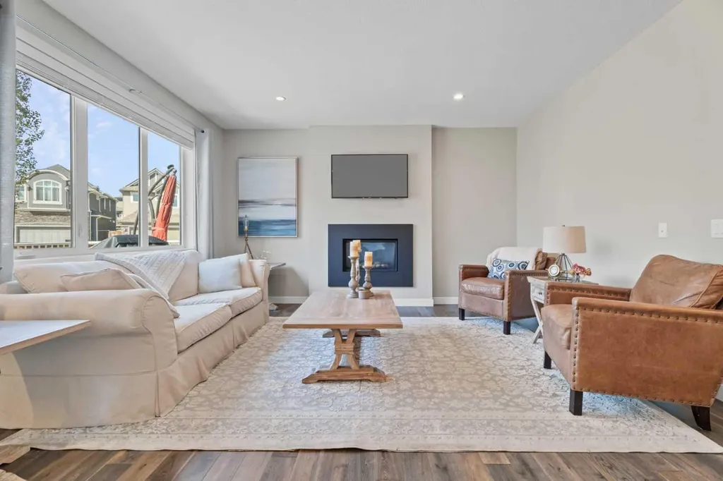 19 Masters Mews SE Calgary AB T3M 2B4
