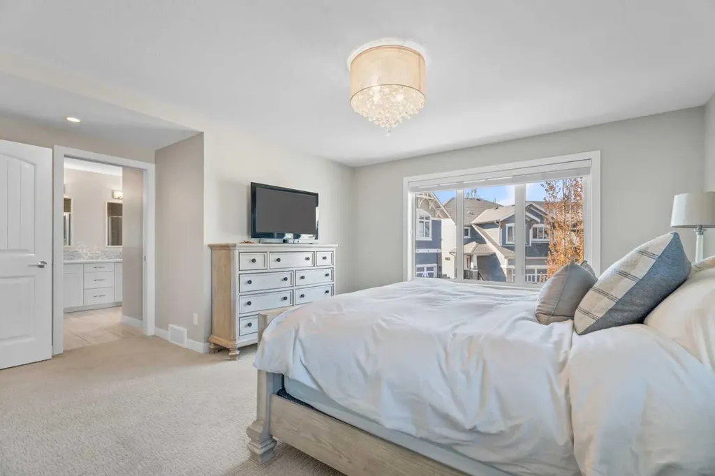 19 Masters Mews SE Calgary AB T3M 2B4