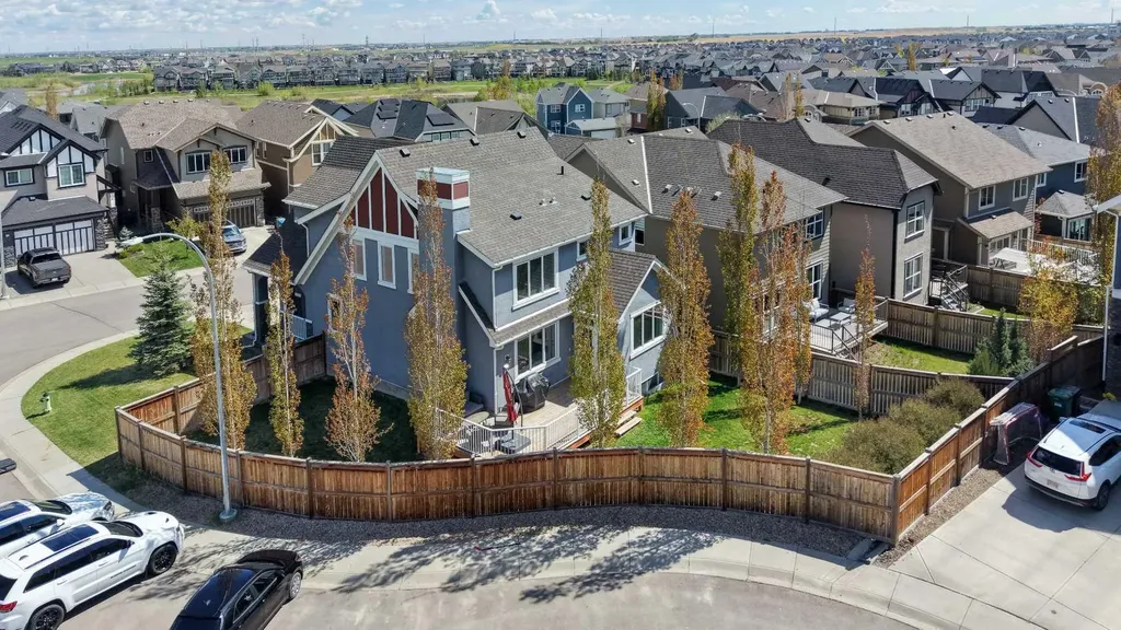 19 Masters Mews SE Calgary AB T3M 2B4