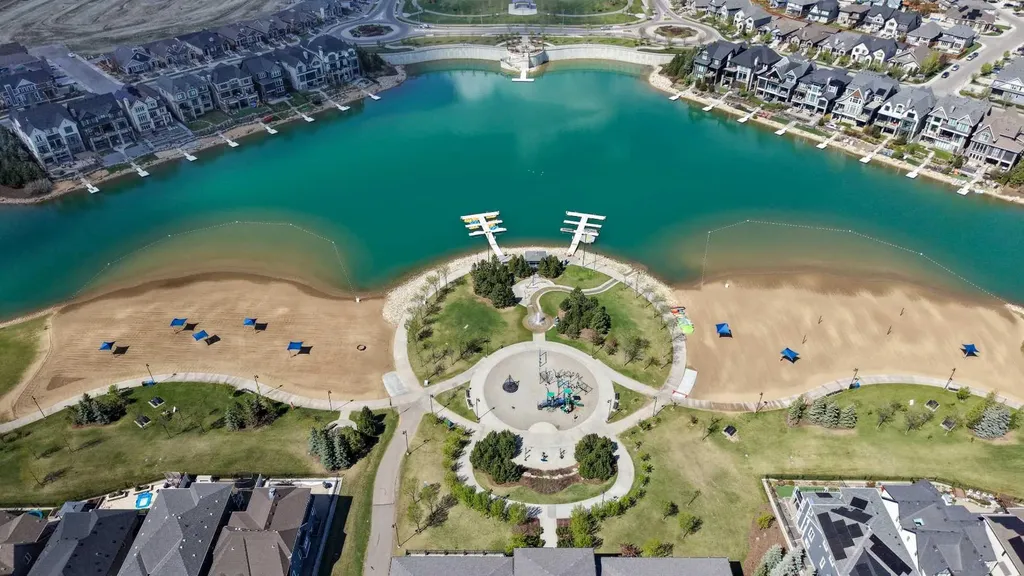 19 Masters Mews SE Calgary AB T3M 2B4
