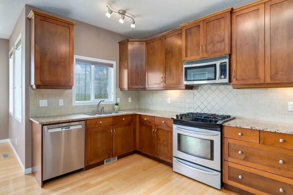 545 Boulder Creek Circle SE Langdon AB T0J 1X3