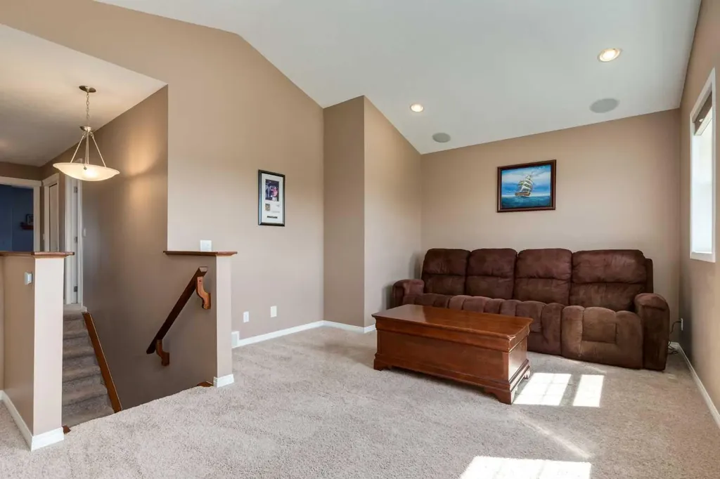 545 Boulder Creek Circle SE Langdon AB T0J 1X3
