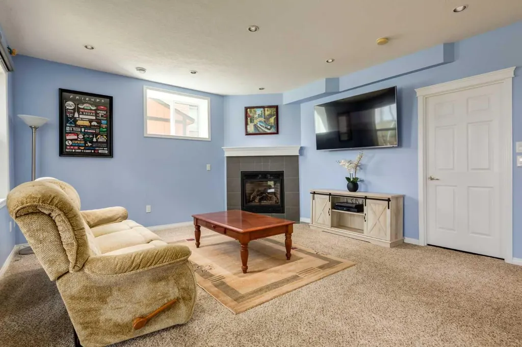 545 Boulder Creek Circle SE Langdon AB T0J 1X3