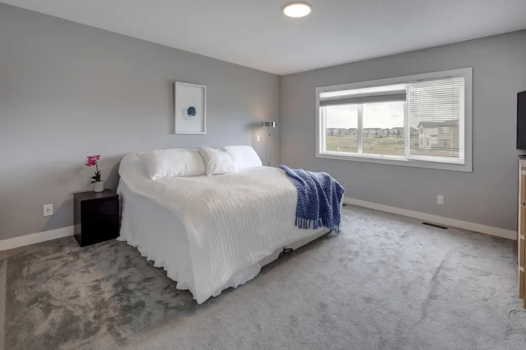 154 Amblehurst Way NW Calgary AB T3P 2A1