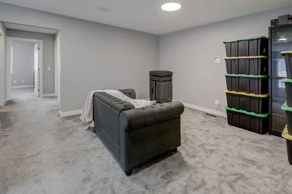 154 Amblehurst Way NW Calgary AB T3P 2A1