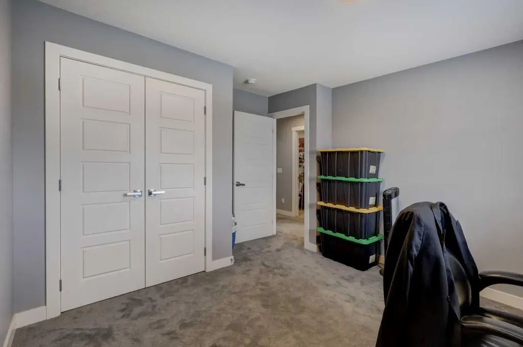 154 Amblehurst Way NW Calgary AB T3P 2A1