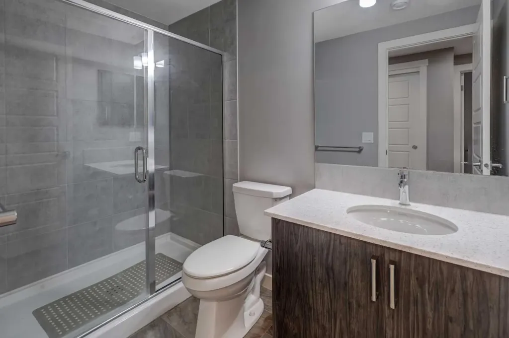 154 Amblehurst Way NW Calgary AB T3P 2A1