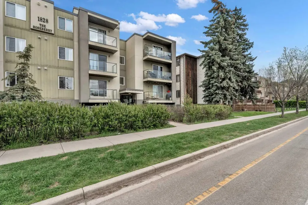 1828 12 Avenue SW Calgary AB T3C 0R6