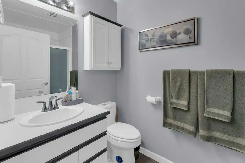 13A Westlynn Drive Claresholm AB T0L 0T0