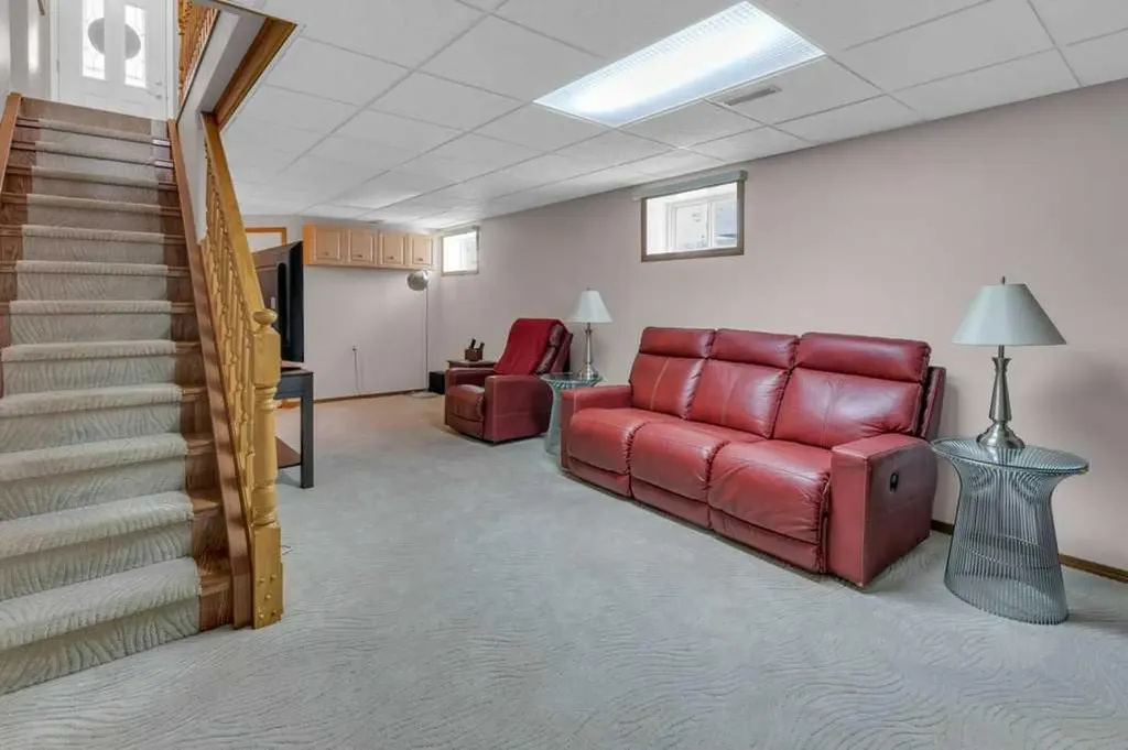 13A Westlynn Drive Claresholm AB T0L 0T0