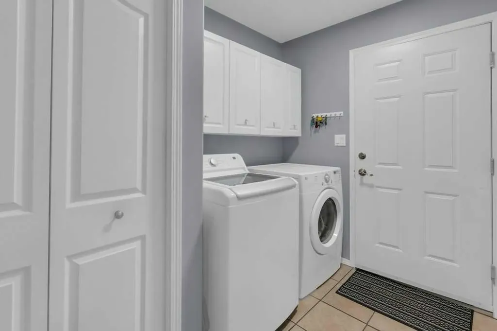13A Westlynn Drive Claresholm AB T0L 0T0