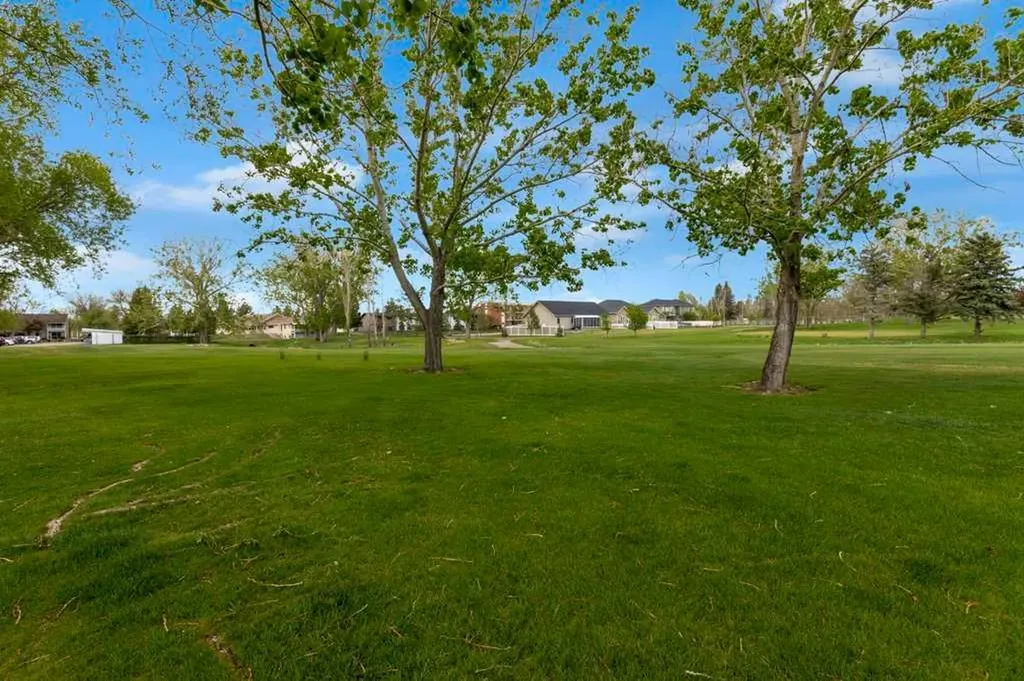 13A Westlynn Drive Claresholm AB T0L 0T0
