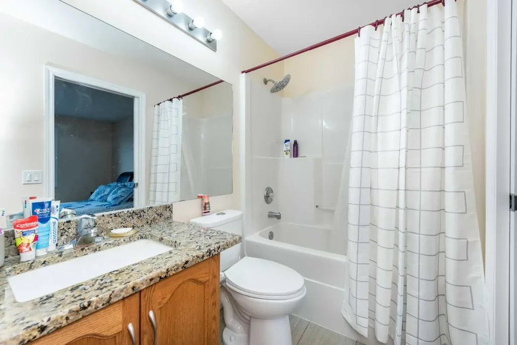 138 Panamount Crescent NW Calgary AB T3K 5L7