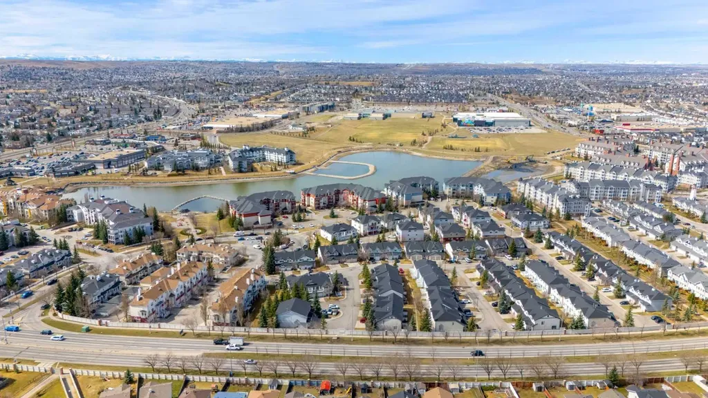 138 Panamount Crescent NW Calgary AB T3K 5L7