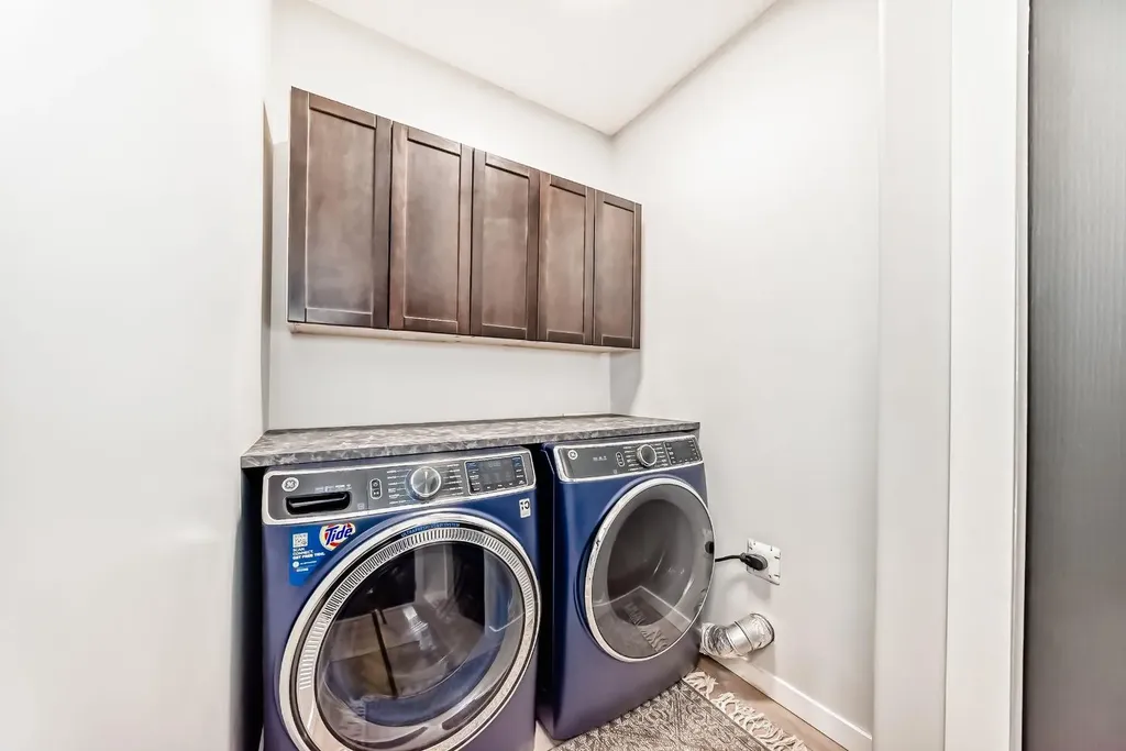 135 Crystalridge Court Okotoks AB T1S1X7